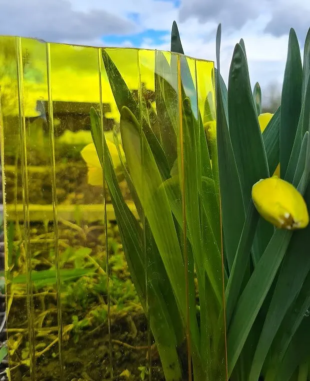 Профилированный поликарбонат желтый 1,3 мм 