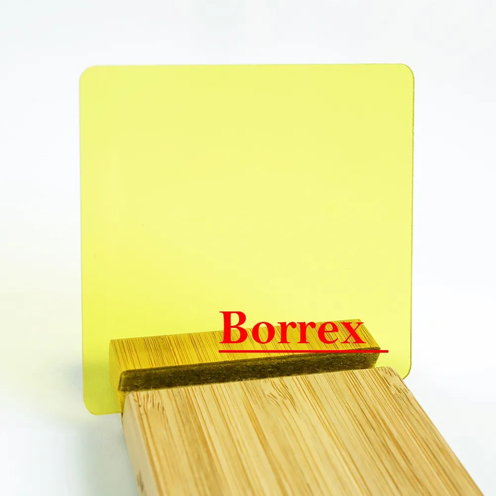 Монолитный поликарбонат Borrex желтый 2 мм 
